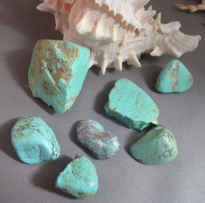 KINGMAN TURQUOISE STONES 300tcw 18mm X 15mm TO 40mm X 30mm #502 gallery