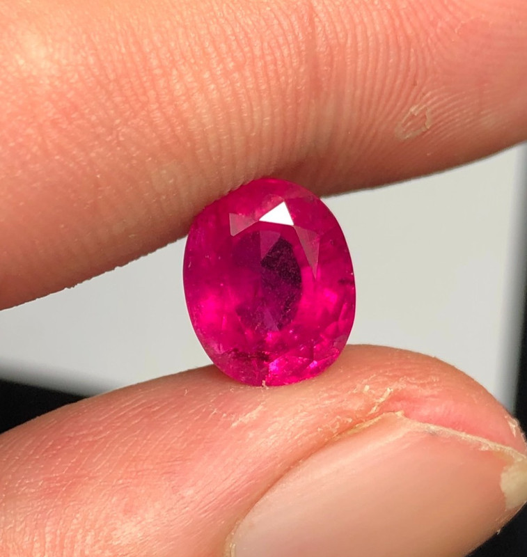 4 Carats Natural Pink Tourmaline, Oval Cut, Hand Faceted