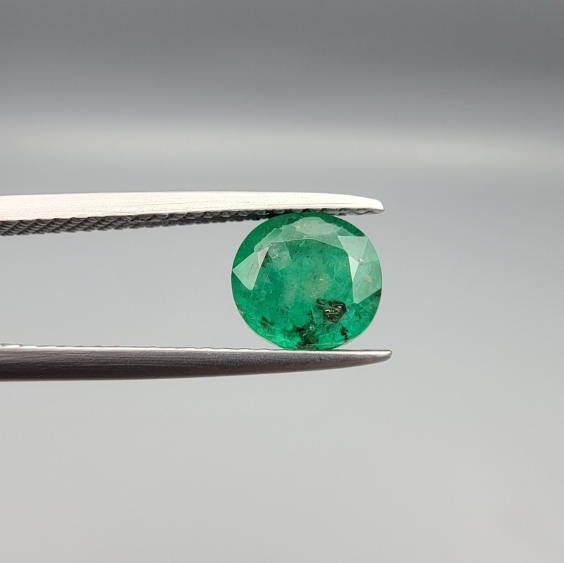 Natural Emerald – Weight 1.48 Carats – Origin Swat Valley (Pakistan)