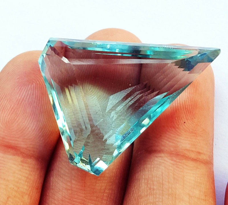 Loose Gemstone Aquamarine 50 to 55 Ct Certified gallery