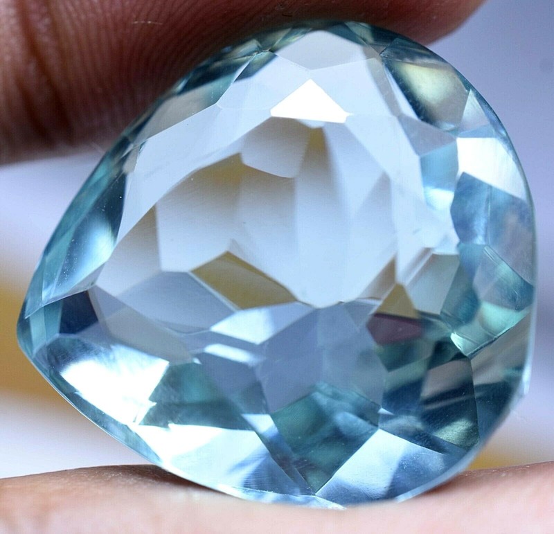 Lab Created Blue Aquamarine 38.50 Ct Top Quality GGL Certified AAA+ Gemstone