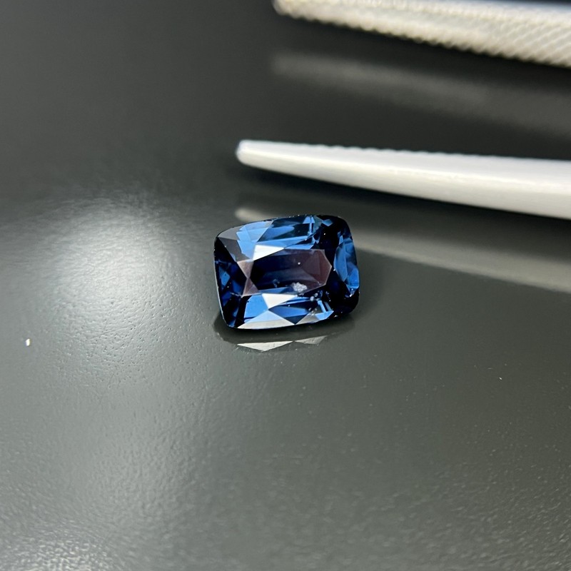 Ink Blue Spinel | Natural Unheated | Vivid Deep Blue | 1.25ct (6.8×5.2×3.5)mm.