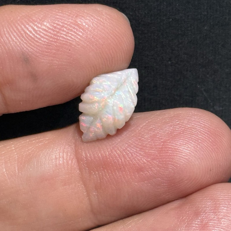 3.5ct 13x8x7mm Carved Leaf Colorful Coober Pedy Australian Opal Gemstone gallery