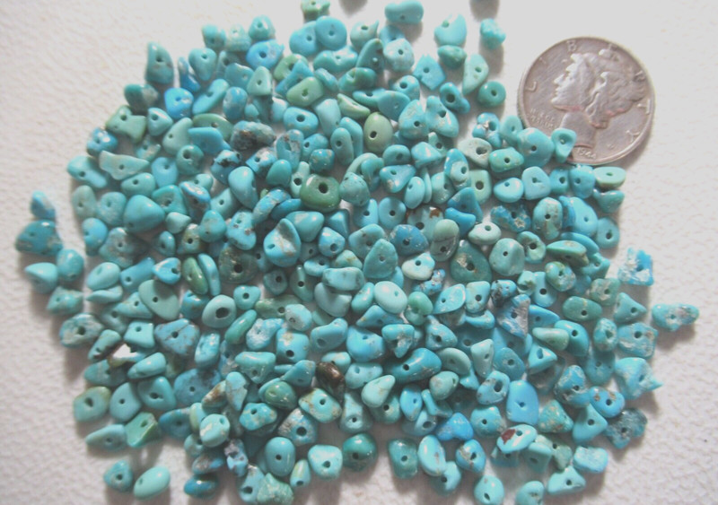 KINGMAN TURQUOISE 1/2 OZ DRILLED NUGGETS 3mm X 2mm TO 7mm X 4mm #586