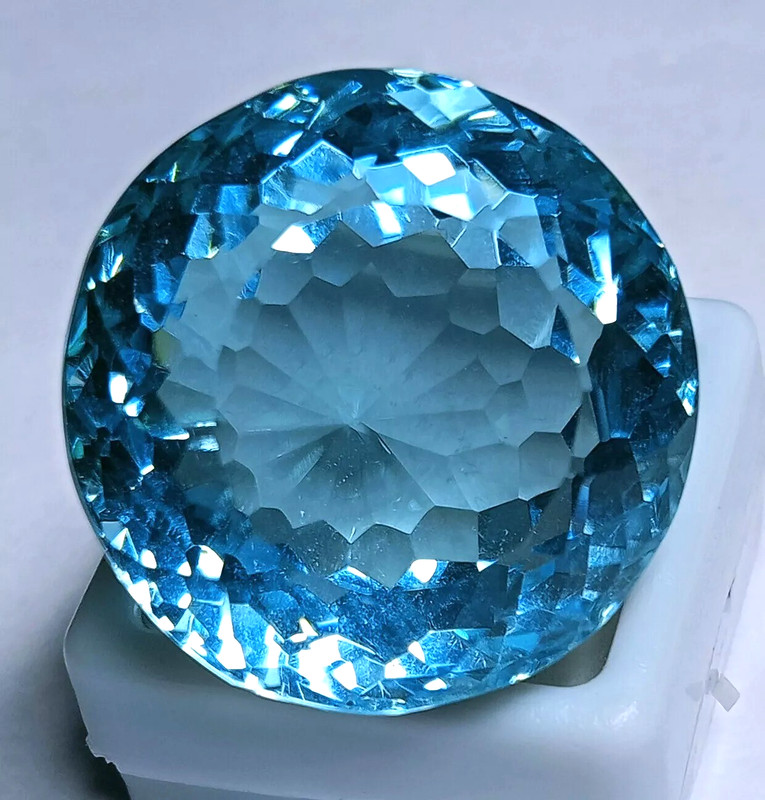 Aquamarine Round Cut Ocean Blue 89-90 Ct Natural EGL Certified Loose Gemstone