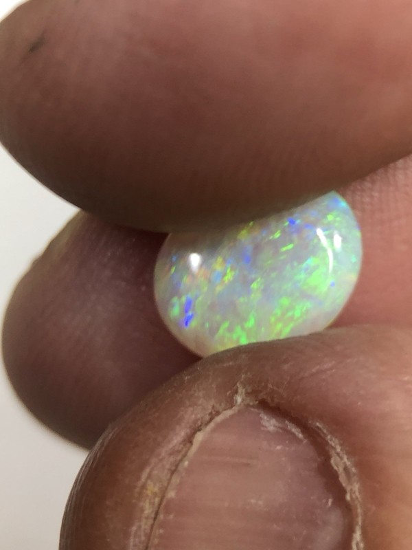 Australian Coober Pedy opal, 1.70CT’s 9x8x2.5 Mm Natural solid opa1