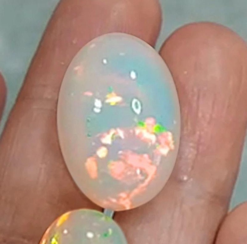 💎 100% Natural Ethiopian Opal – 8.75 🌈 Strong Multi-Color Play of Fire ✨