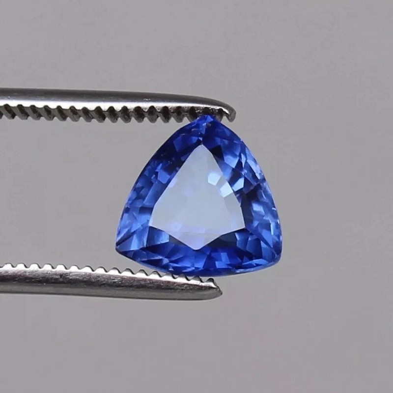 3.40 Ct. Blue Sapphire Ceylon Trillion Cut Precious RARE Loose Gemstone gallery