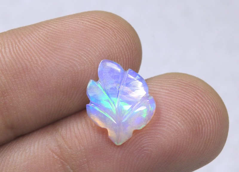 Antique Opal Handmade Carving Gemstone 1.20 Ct Multi Fire Opal Stone For Jewelry