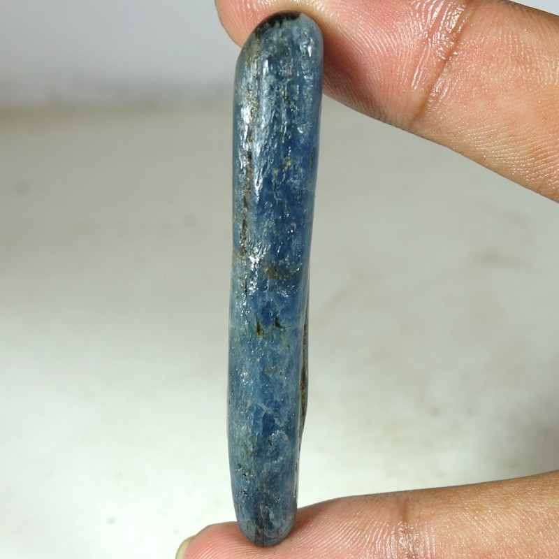 100% Natural Big Kyanite Crystal Loose Gemstones Rough 58.30Cts 08x 59x 08mm
