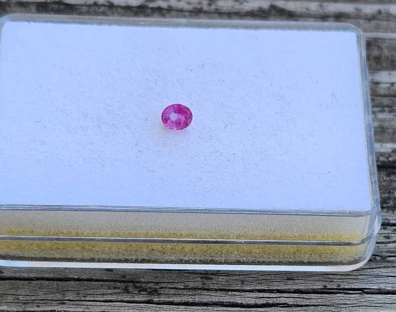 Pink Sapphire 4.3x3.6mm Oval Loose Gemstone! gallery