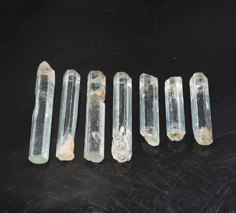 15.80 Ct – Natural Blue Aquamarine Pencil Rough – Loose Aquamarine Gemstone