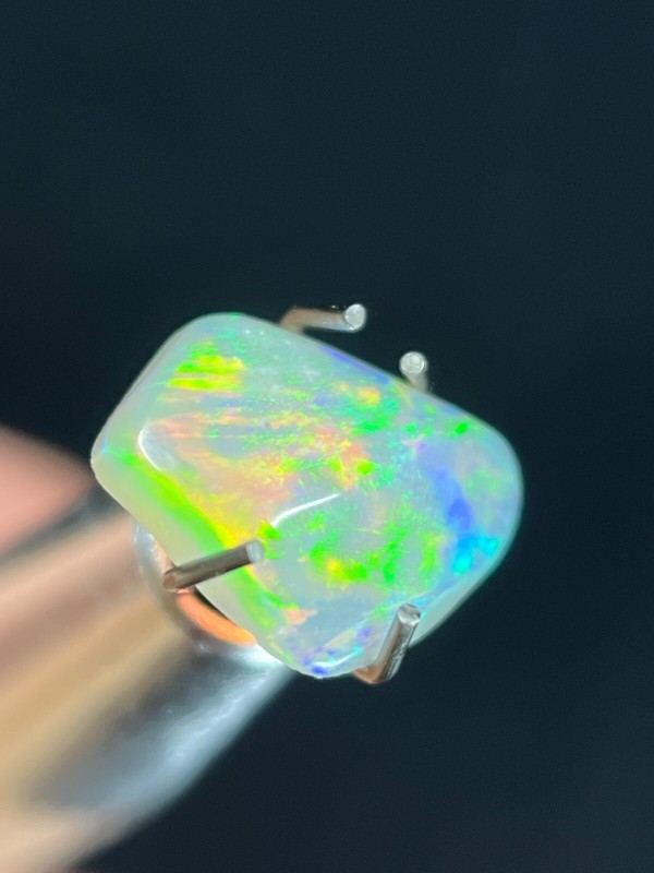 Australian Opal – Lightning Ridge – 0.9C – Natural – Solid Light N9 Opal – #093