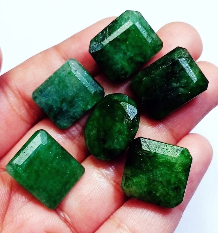 Natural Emerald Mixed Shape 114.25 Ct / 6 Pcs Lot Loose Gemstone With Free Gift gallery