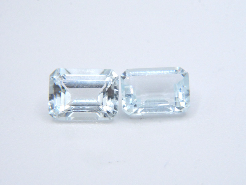 Two 8mm x 6mm Emerald-Cut Ice Blue Aquamarine Gemstones Pair
