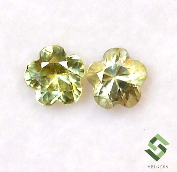 Natural Green Sapphire Flower Shape Pair 4×4 mm 0.76 CTS Loose Gemstone