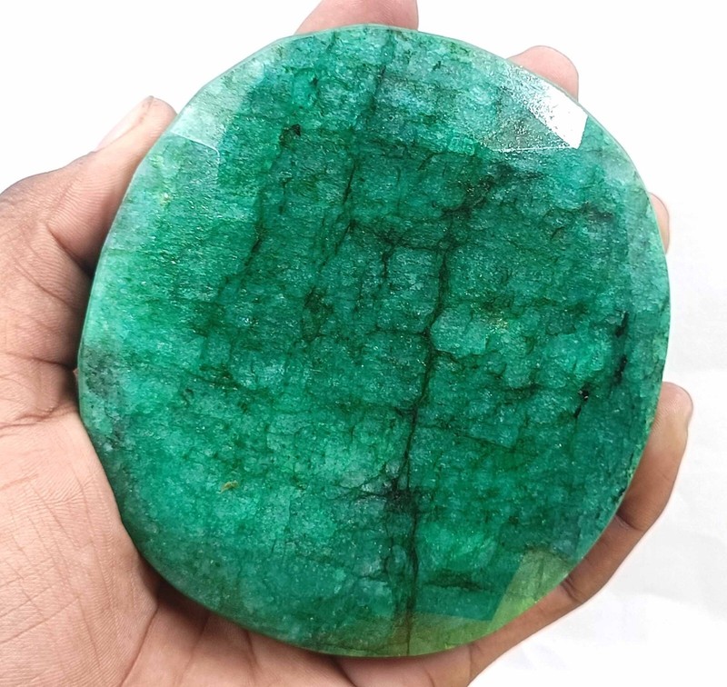 Real Colombian Green Emerald 1900-2000 Ct Certified Untreated Oval Cut Gems 25S