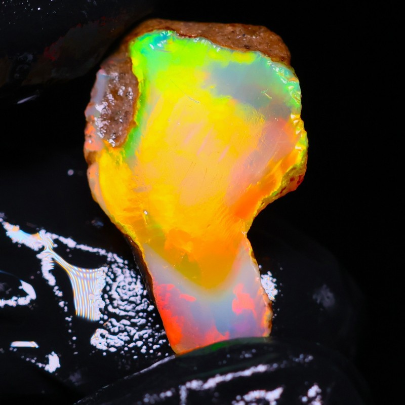 Natural Ethiopian Welo Opal Rough 14.65 Ct Gemstone – Bright Play of Color Fire