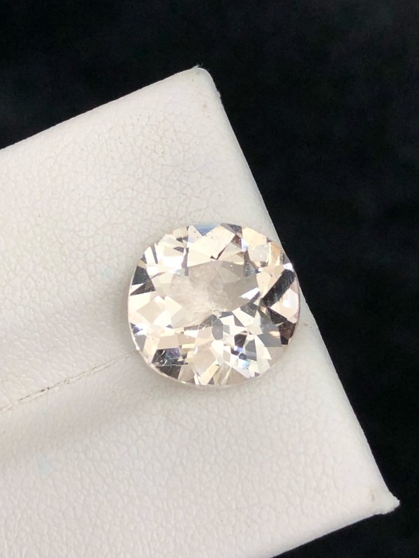 5.60Carats Natural Topaz Stone – Prosperity, Success & Positive Energy Crystal gallery