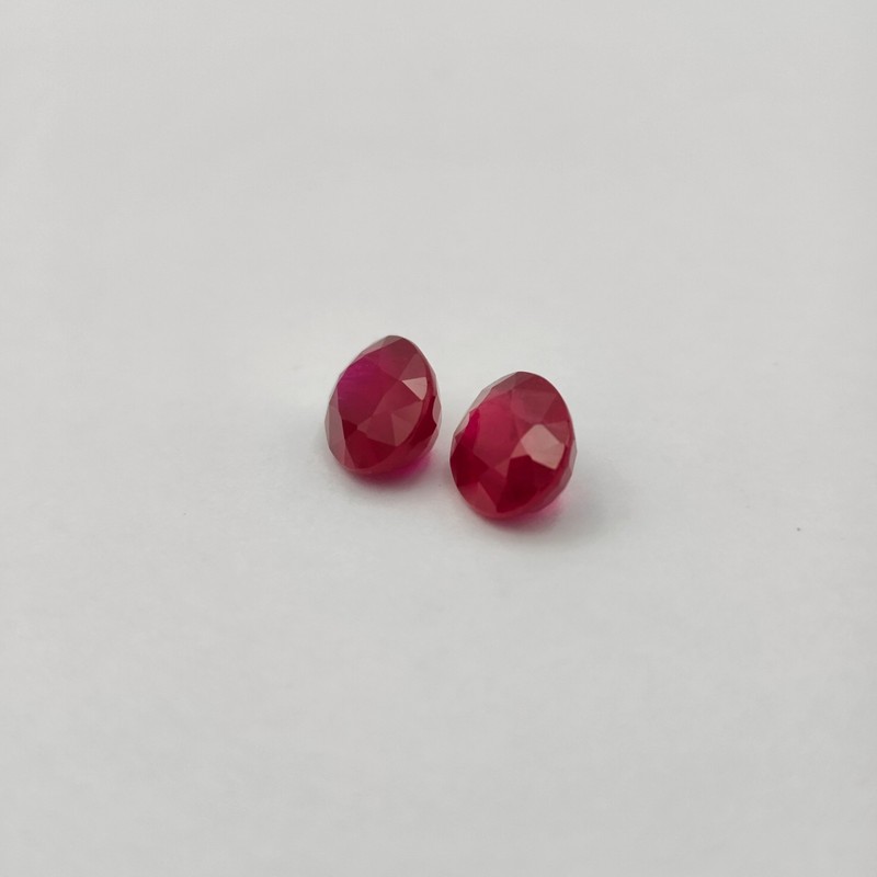 5.66 Ct Natural Mozambique Ruby AAA Gemstone Oval Step Cut Red 9.1x7.1x4.7-4.9mm gallery