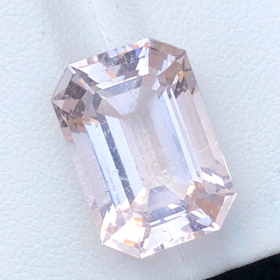 Gorgeous Natural Light Pink Color Faceted Morganite Cut Stone loose gemstone