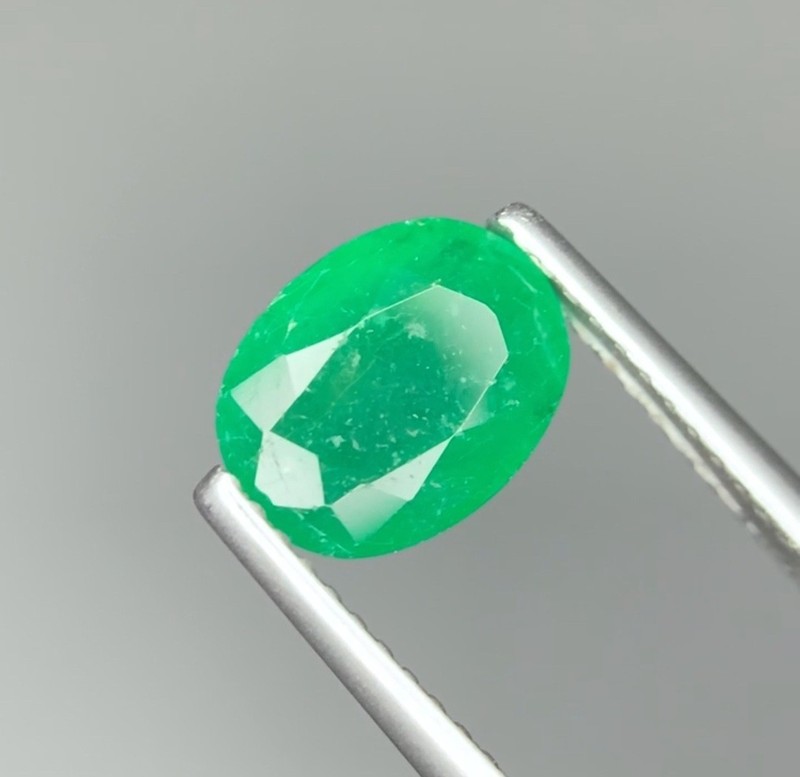 1.78ct Natural Zambian Emerald, Oval Cut Majestic Gemstone EMD45 gallery