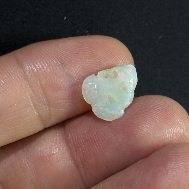 2.6ct 10x10x4mm Fine Carved Leaf Colorful Coober Pedy Australian Opal Gemstone gallery