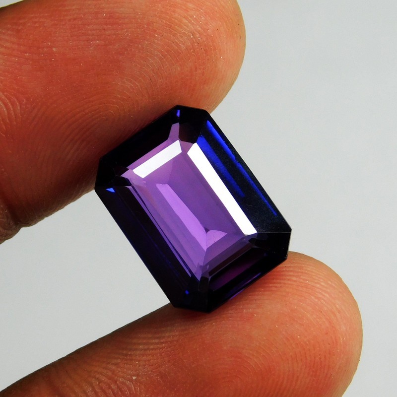 10.60 Ct Natural Purple Blue Tanzania Tanzanite Emerald Shape Stunning Gemstone