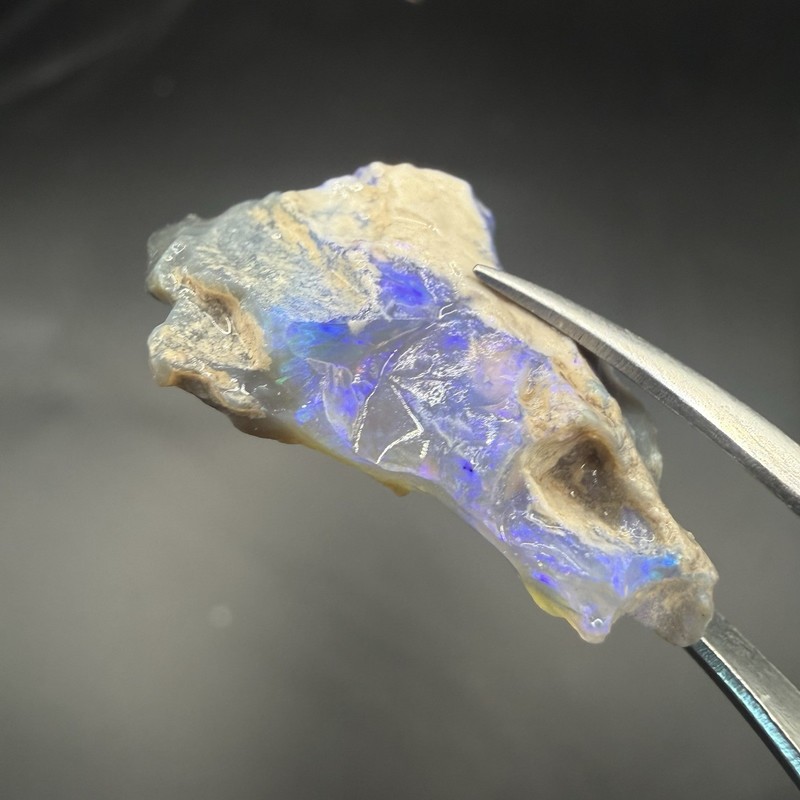 11.1 ct Lightning Ridge Opal Specimen – Western Opal
