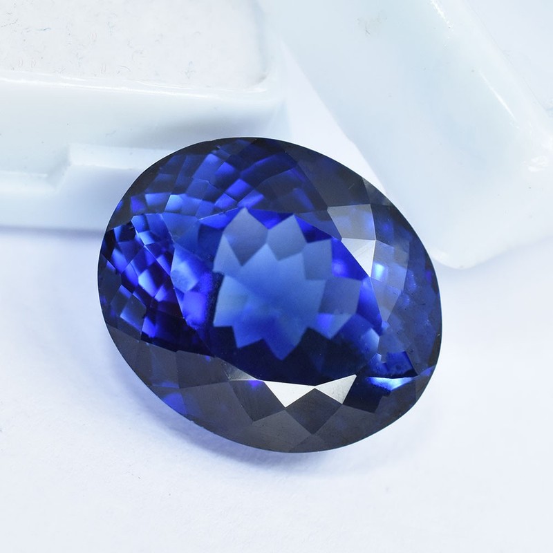 17 Carat Natural Blue Sapphire Certified Flawless Oval Cut Loose Gemstone gallery