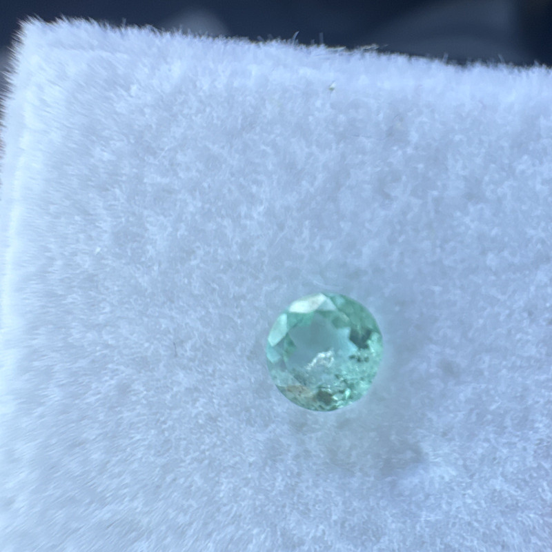 Natural Green Emerald Round Cut Loose Gemstone Colombia 1 Piece
