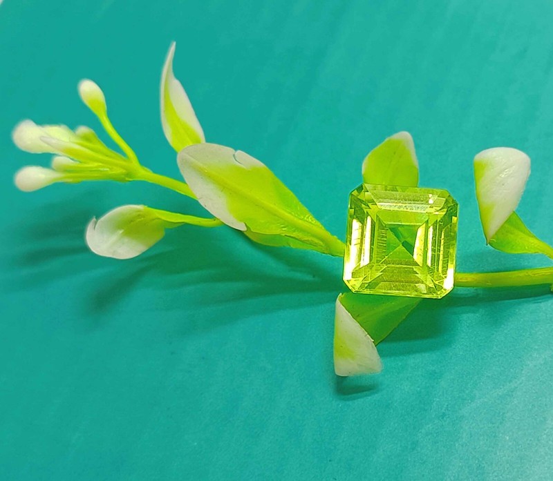 11 Ct Natural Certified Pakistan Green Peridot Emerald Cut Loose Gemstone EKB gallery