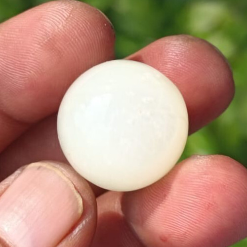 Natural White Moonstone Ball Loose Gemstone 52 Caret 1 Piece Size 20X20X20 MM