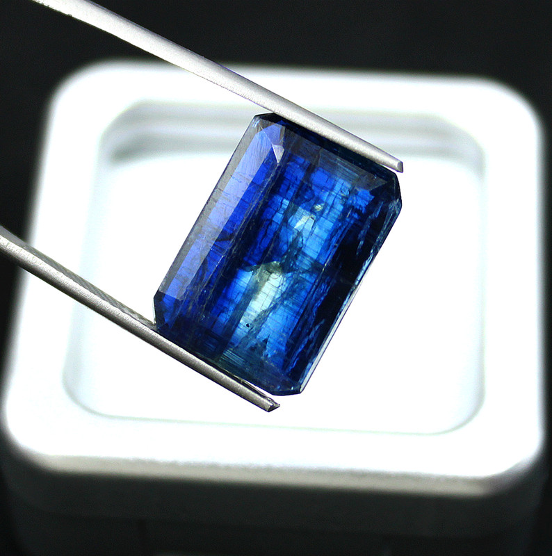 11.82 Cts Natural Blue Kyanite Untreated 16.6×11.7mm Baguette Cut Loose Gemstone