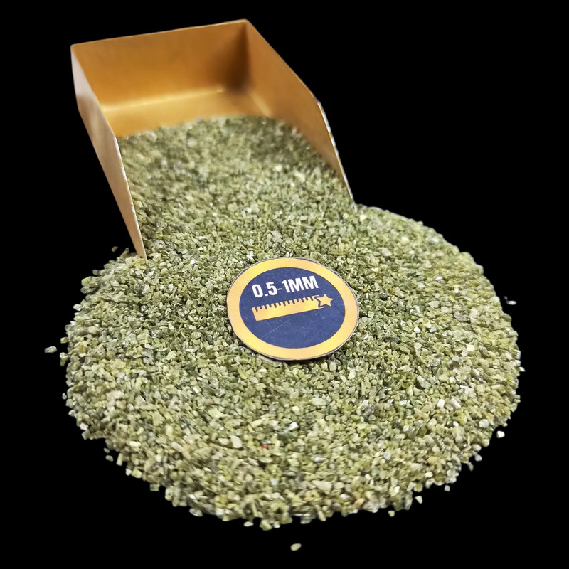 Green Tourmaline gemstone crushed Coarse 0.5-1mm Gemstone For Jewelry Making