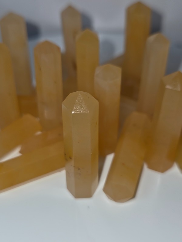 Golden Quartz aka Golden Healer Single Terminal Gemstone Pencil Points