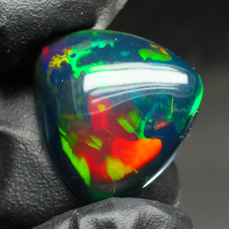 Black Opal Cabochon 12.20 Ct Ethiopian Welo Smoked Opal Loose Gemstone