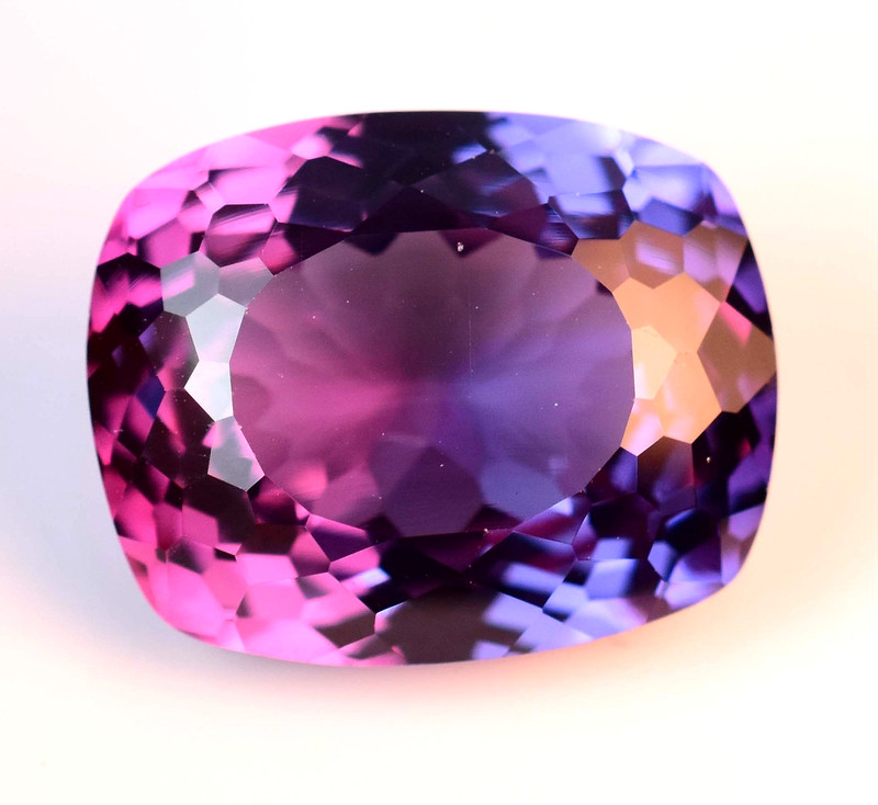 28.30 Ct Natural Color Change Sapphire Cushion Certified Loose Gemstone gallery