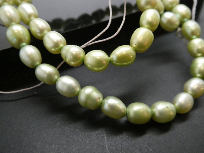 Freshwater Pearl Pastel Green Smooth Rice Size 7mm x 5mm Beads Strand 14.5" gallery