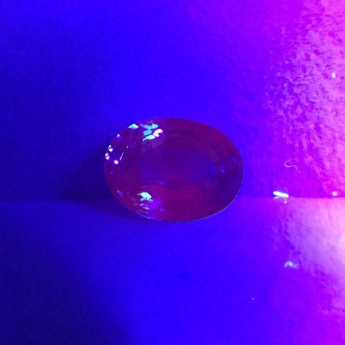0.71 ct Natural Untreated Alexandrite | Oval | GIA Certified gallery