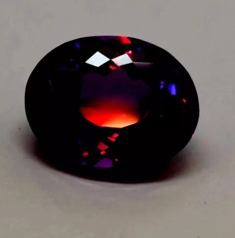 Color Changing Certified Oval Cut 9.55 Ct Natural Alexandrite Loose Gemstone