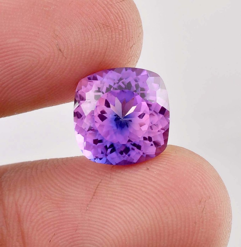 Flawless 12 x 12 MM Natural Java Plum Sapphire Loose Gemstone (GIT Certified)