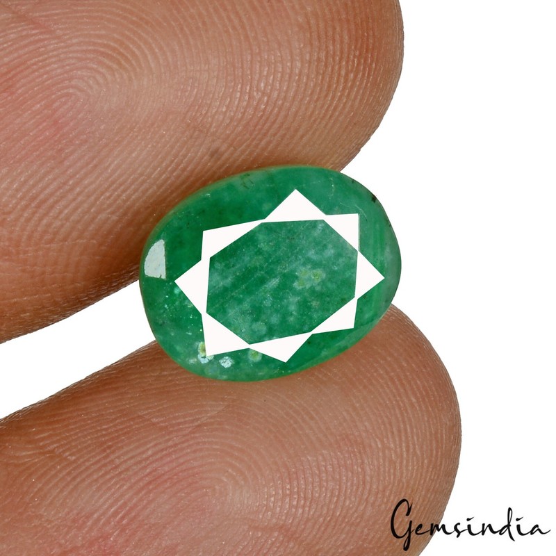Untreated 4.70Ct Natural Green Zambian Emerald Oval Cut Loose Ring Size Gemstone