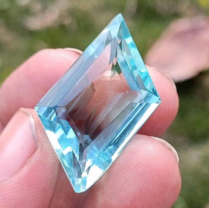 AWE-INSPIRING 48 CARAT NEON BLUE APATITE FANCY CUT EGL CERTIFIED LOOSE GEMSTONE gallery