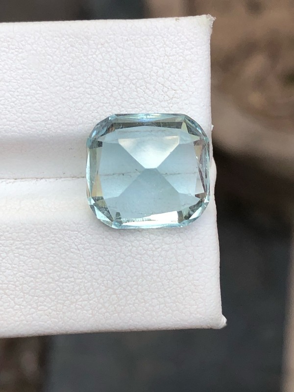 9.45 Ct Natural aquamarine Stone – Prosperity, Success & Positive Energy Crystal gallery