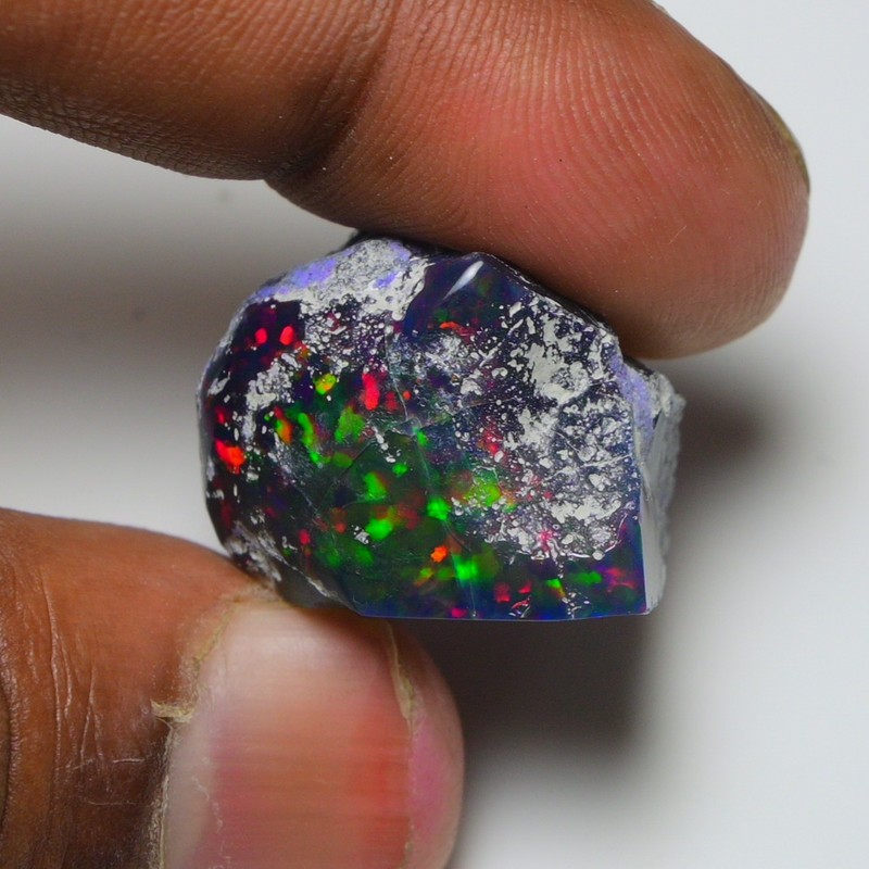 39.50 Ct Smooth Black Ethiopian Opal Rough, Ideal for Jewelry – Smoked Opal Raw