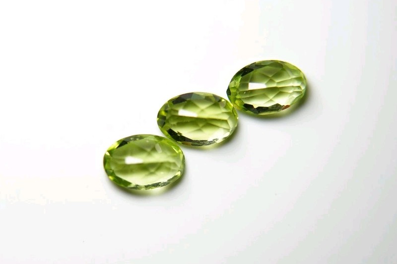1.2 TCW Matched 3-Piece Natural Peridot Set of Three 4x6mm Oval Gemstones gallery