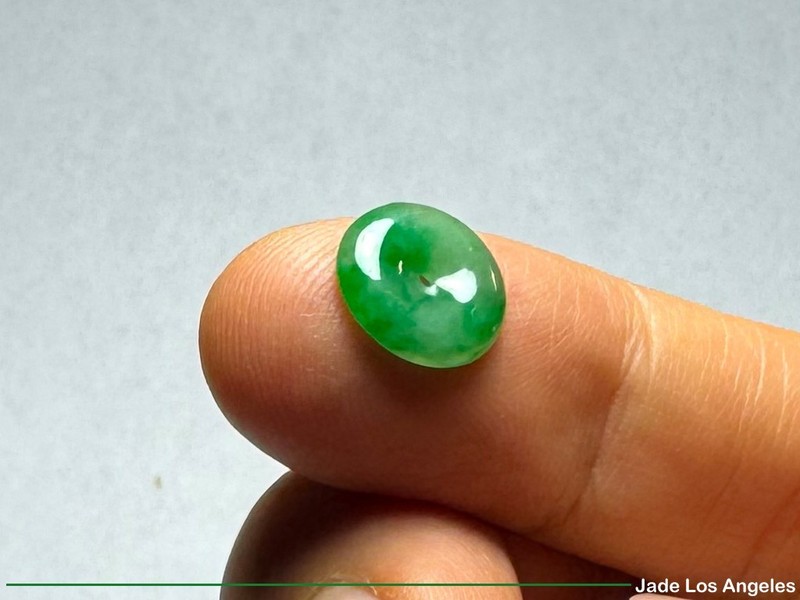Donut Circle Translucent Emerald Green Loose Jadeite Jade 平安扣翠綠冰種花青 2.00 ct L108 gallery