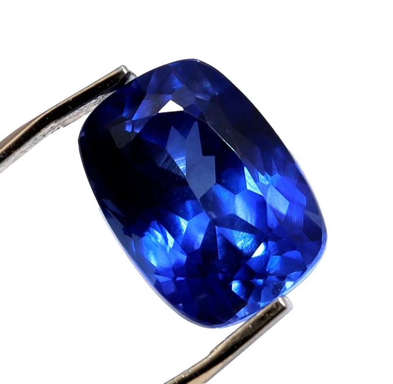 13.35 Ct Natural Blue Sapphire Flawless Certified Cushion Cut Loose Gemstone