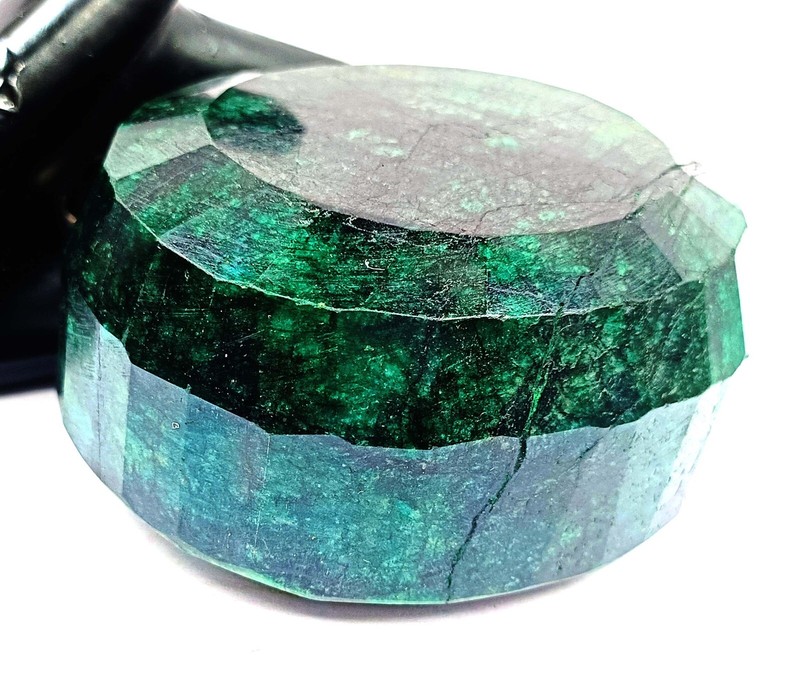 Thursday Special Sale Green Emerald 3750 Carat Oval Shape Brazil Gemstone 25S gallery